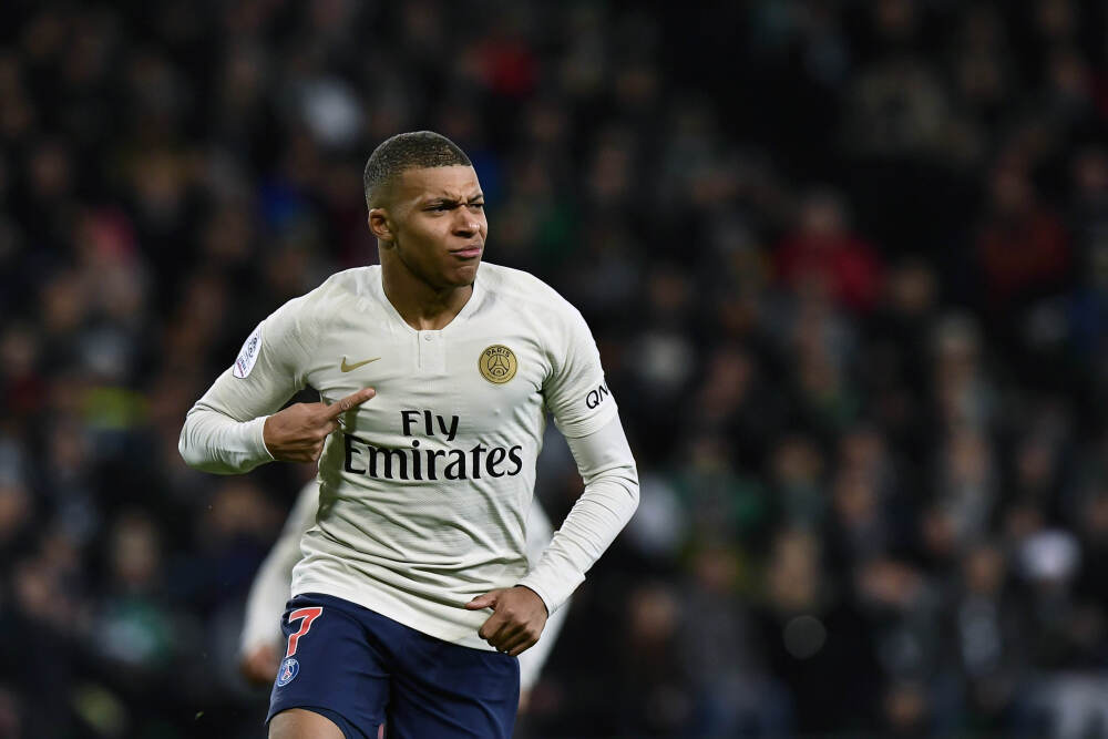 记者：塞梅尼奥解约条款只在1月10日前有效，对他的竞争将很激烈